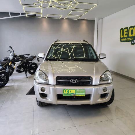 HYUNDAI Tucson 2.0 16V 4P GL, Foto 2