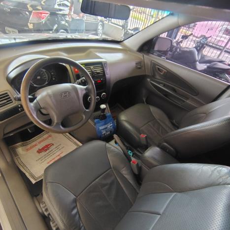 HYUNDAI Tucson 2.0 16V 4P GL, Foto 6