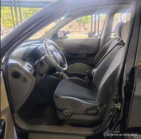 HYUNDAI Tucson 2.0 16V 4P GLS AUTOM�TICO, Foto 3