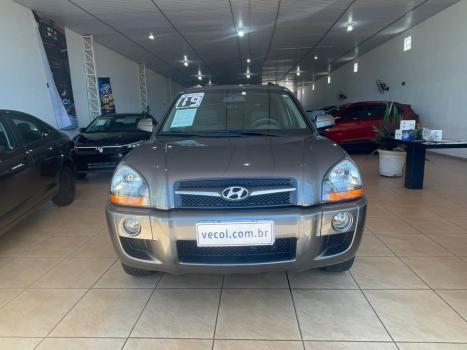 HYUNDAI Tucson 2.0 16V 4P GLB, Foto 2