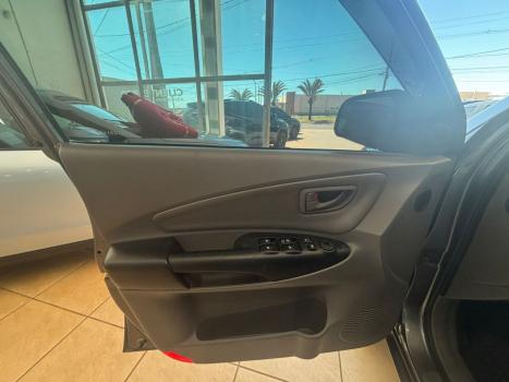 HYUNDAI Tucson 2.0 16V 4P GLB, Foto 7