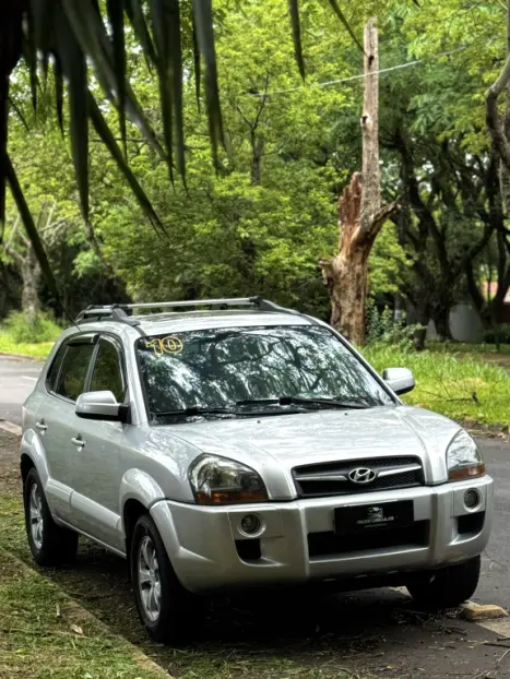 HYUNDAI Tucson 2.7 V6 4P GLS 4WD AUTOM�TICO, Foto 2