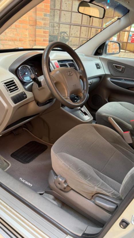 HYUNDAI Tucson 2.7 V6 4P GLS 4WD AUTOM�TICO, Foto 8