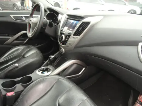 HYUNDAI Veloster 1.6 16V 3P AUTOM�TICO, Foto 18