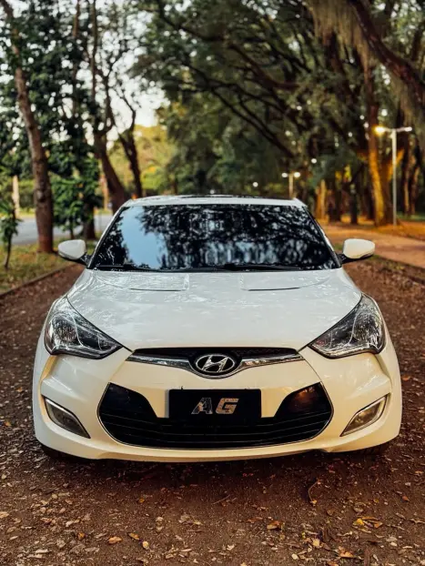 HYUNDAI Veloster 1.6 16V 3P AUTOM�TICO, Foto 4