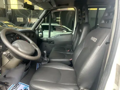 IVECO Daily 35-S14 DIESEL CHASSI CABINE DUPLA TURBO INTERCOOLER, Foto 11
