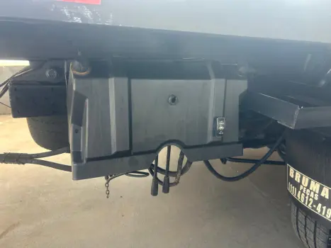 IVECO Daily 35-S14 DIESEL CHASSI CABINE DUPLA TURBO INTERCOOLER, Foto 17