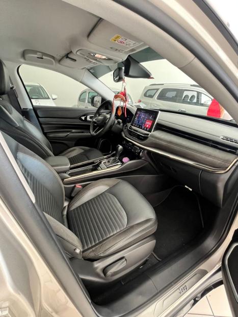 JEEP Commander 1.3 16V 4P FLEX T270 LIMITED TURBO AUTOM�TICO, Foto 12