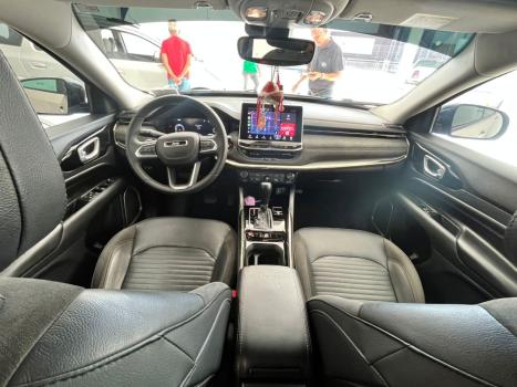 JEEP Commander 1.3 16V 4P FLEX T270 LIMITED TURBO AUTOM�TICO, Foto 14