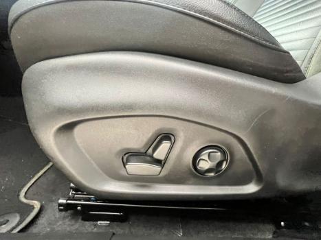 JEEP Commander 1.3 16V 4P FLEX T270 LIMITED TURBO AUTOM�TICO, Foto 17