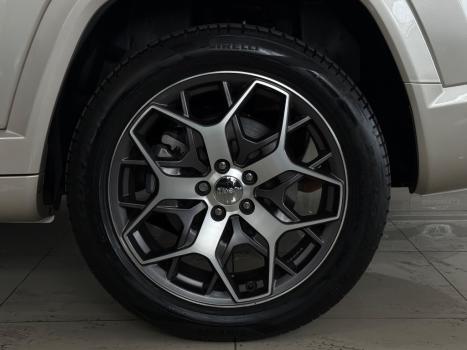 JEEP Commander 1.3 16V 4P FLEX T270 OVERLAND TURBO AUTOM�TICO AT6, Foto 11