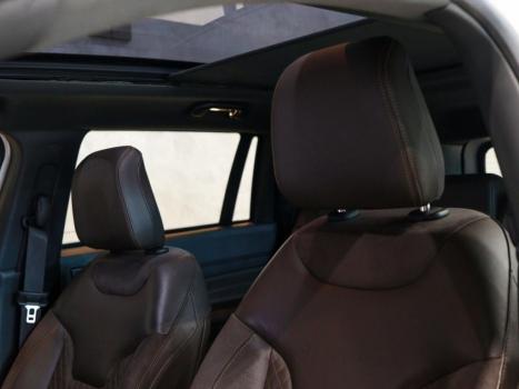 JEEP Commander 1.3 16V 4P FLEX T270 OVERLAND TURBO AUTOMÁTICO AT6, Foto 9