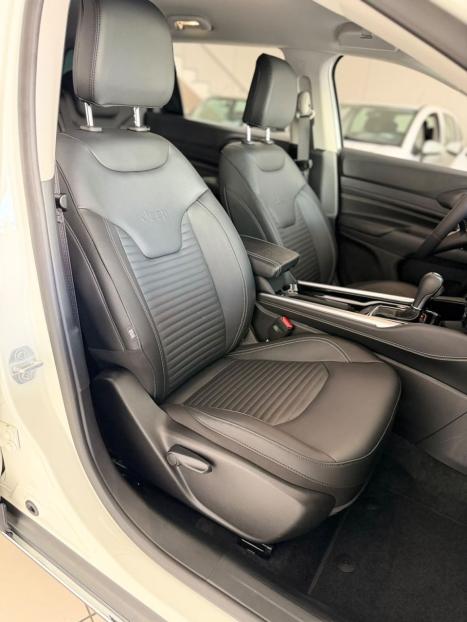 JEEP Commander 1.3 16V 4P FLEX T270 LONGITUDE TURBO AUTOMÁTICO AT6, Foto 10