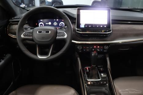 JEEP Commander 2.0 16V 4P TD380 OVERLAND TURBO DIESEL AUTOMÁTICO, Foto 5 JEEP Commander 2.0 16V 4P TD380 OVERLAND TURBO DIESEL AUTOMÁTICO, Foto 5