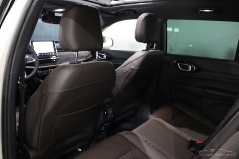 JEEP Commander 2.0 16V 4P TD380 OVERLAND TURBO DIESEL AUTOMÁTICO, Foto 10 JEEP Commander 2.0 16V 4P TD380 OVERLAND TURBO DIESEL AUTOMÁTICO, Foto 10