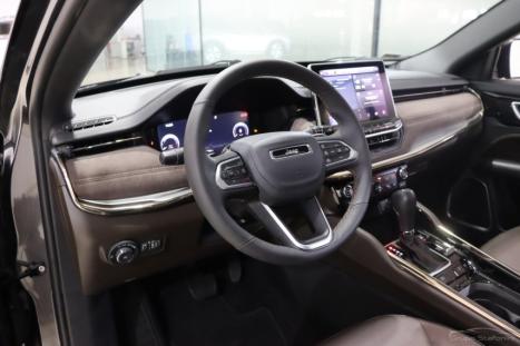 JEEP Commander 2.0 16V 4P HURRICANE 4 TURBO OVERLAND AUTOM�TICO, Foto 4