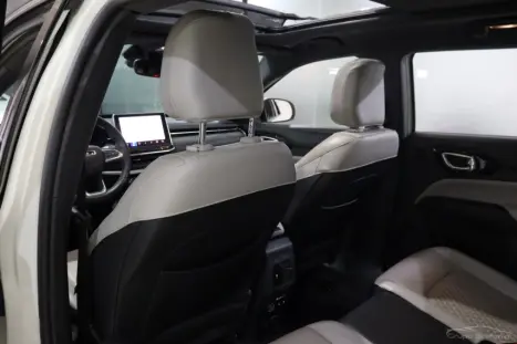 JEEP Commander 2.0 16V 4P TD380 OVERLAND TURBO DIESEL AUTOM�TICO, Foto 11