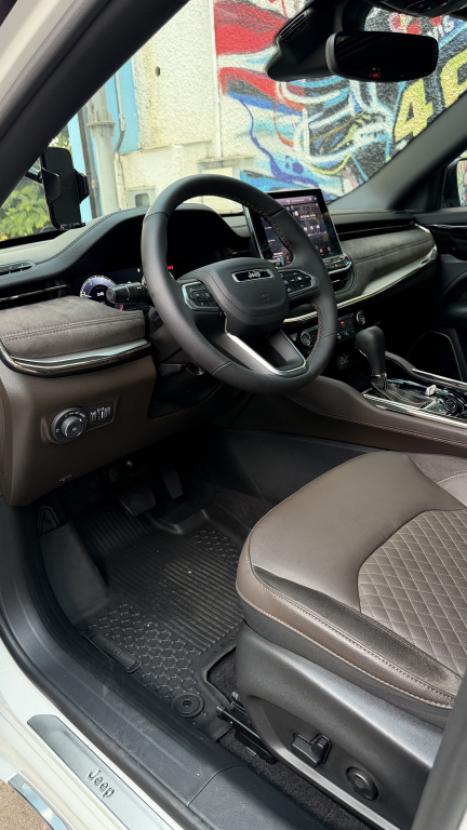 JEEP Commander 2.0 16V 4P TD380 OVERLAND TURBO DIESEL AUTOM�TICO, Foto 6