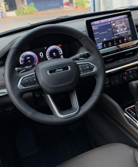 JEEP Commander 2.0 16V 4P TD380 OVERLAND TURBO DIESEL AUTOM�TICO, Foto 8