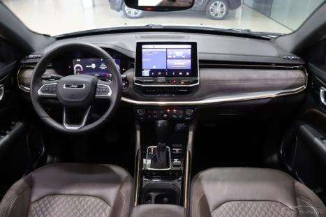 JEEP Commander 2.0 16V 4P TD380 OVERLAND 4X4 TURBO DIESEL AUTOM�TICO AT9, Foto 6