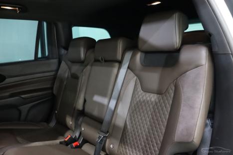 JEEP Commander 2.0 16V 4P TD380 OVERLAND 4X4 TURBO DIESEL AUTOM�TICO AT9, Foto 8