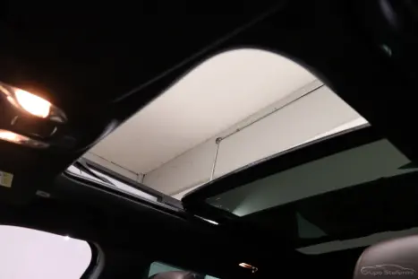 JEEP Commander 2.0 16V 4P TD380 OVERLAND 4X4 TURBO DIESEL AUTOM�TICO AT9, Foto 10