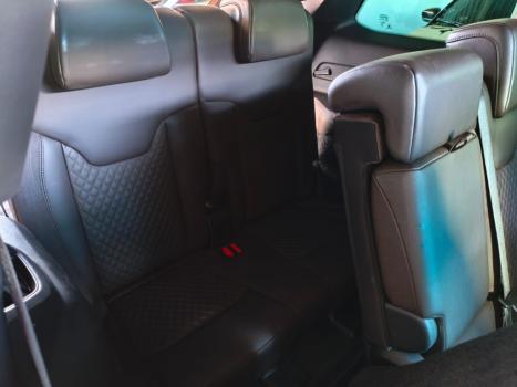 JEEP Commander 2.0 16V 4P TD380 OVERLAND 4X4 TURBO DIESEL AUTOM�TICO AT9, Foto 11