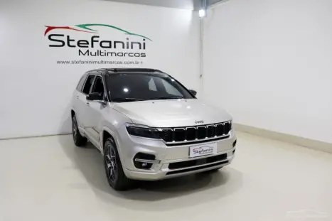 JEEP Commander 2.0 16V 4P TD380 OVERLAND 4X4 TURBO DIESEL AUTOM�TICO AT9, Foto 3