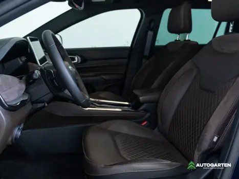 JEEP Commander 2.0 16V 4P TD380 OVERLAND 4X4 TURBO DIESEL AUTOM�TICO AT9, Foto 6