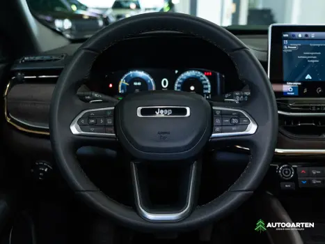 JEEP Commander 2.0 16V 4P TD380 OVERLAND 4X4 TURBO DIESEL AUTOM�TICO AT9, Foto 10