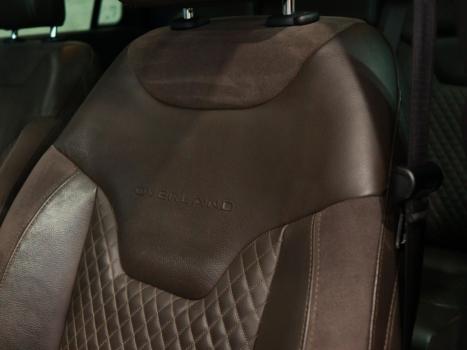 JEEP Commander 2.0 16V 4P TD380 OVERLAND 4X4 TURBO DIESEL AUTOM�TICO AT9, Foto 9