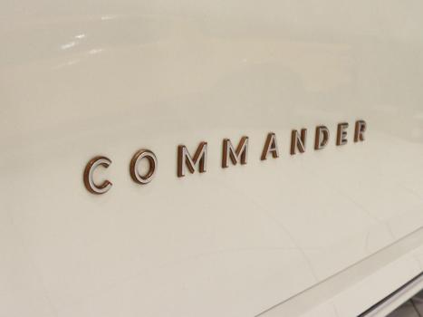 JEEP Commander 2.0 16V 4P TD380 OVERLAND 4X4 TURBO DIESEL AUTOM�TICO AT9, Foto 17