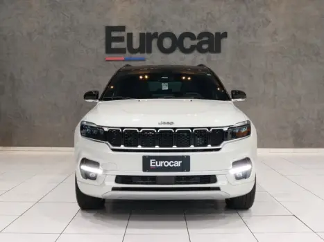 JEEP Commander 2.0 16V 4P TD380 OVERLAND 4X4 TURBO DIESEL AUTOM�TICO AT9, Foto 2