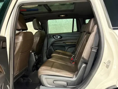 JEEP Commander 2.0 16V 4P TD380 OVERLAND 4X4 TURBO DIESEL AUTOM�TICO AT9, Foto 14