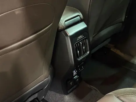 JEEP Commander 2.0 16V 4P TD380 OVERLAND 4X4 TURBO DIESEL AUTOM�TICO AT9, Foto 15