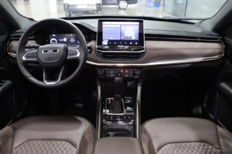 JEEP Commander 2.0 16V 4P TD380 OVERLAND 4X4 TURBO DIESEL AUTOM�TICO AT9, Foto 6