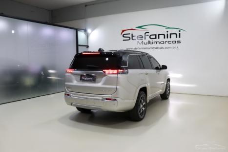 JEEP Commander 2.0 16V 4P TD380 OVERLAND 4X4 TURBO DIESEL AUTOM�TICO AT9, Foto 13