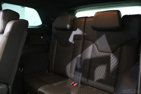 JEEP Commander 2.0 16V 4P TD380 OVERLAND 4X4 TURBO DIESEL AUTOM�TICO AT9, Foto 9