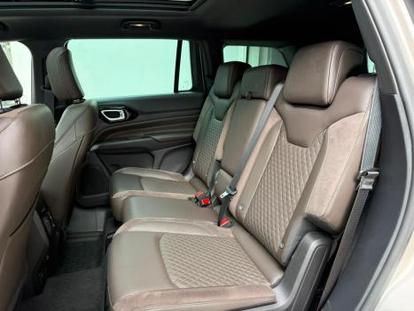 JEEP Commander 2.0 16V 4P TD380 OVERLAND 4X4 TURBO DIESEL AUTOM�TICO AT9, Foto 12