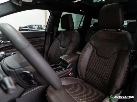 JEEP Commander 2.0 16V 4P TD380 OVERLAND 4X4 TURBO DIESEL AUTOM�TICO AT9, Foto 7
