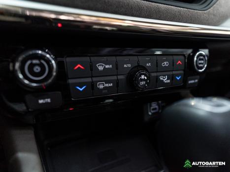 JEEP Commander 2.0 16V 4P TD380 OVERLAND 4X4 TURBO DIESEL AUTOM�TICO AT9, Foto 18