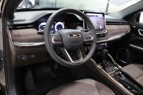 JEEP Commander 2.0 16V 4P HURRICANE 4 OVERLAND TURBO 4X4 AUTOM�TICO AT9, Foto 4
