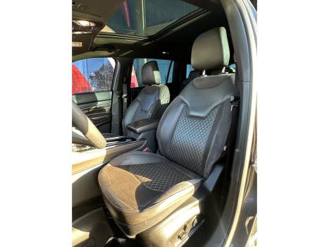 JEEP Commander 2.0 16V 4P TD380 OVERLAND 4X4 TURBO DIESEL AUTOM�TICO AT9, Foto 9