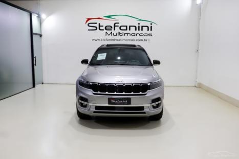 JEEP Commander 2.0 16V 4P TD380 OVERLAND 4X4 TURBO DIESEL AUTOM�TICO AT9, Foto 2
