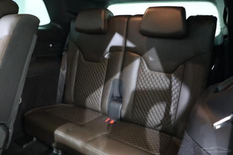 JEEP Commander 2.0 16V 4P TD380 OVERLAND 4X4 TURBO DIESEL AUTOM�TICO AT9, Foto 10