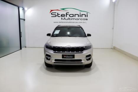 JEEP Commander 2.0 16V 4P TD380 OVERLAND 4X4 TURBO DIESEL AUTOM�TICO AT9, Foto 2