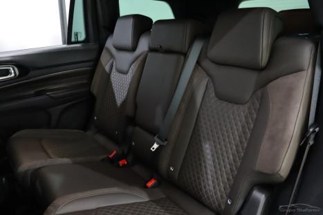 JEEP Commander 2.0 16V 4P TD380 OVERLAND 4X4 TURBO DIESEL AUTOM�TICO AT9, Foto 8