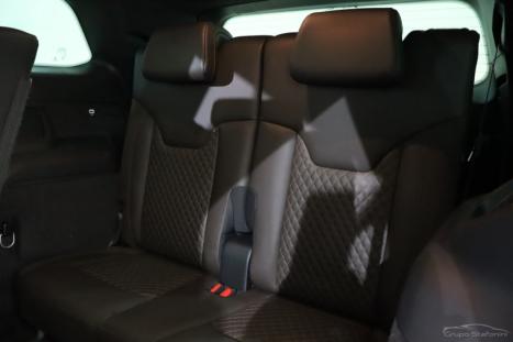 JEEP Commander 2.0 16V 4P TD380 OVERLAND 4X4 TURBO DIESEL AUTOM�TICO AT9, Foto 9