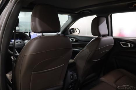 JEEP Commander 2.0 16V 4P TD380 OVERLAND 4X4 TURBO DIESEL AUTOM�TICO AT9, Foto 10
