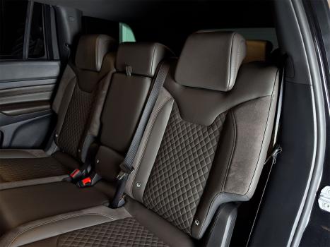 JEEP Commander 2.0 16V 4P TD380 OVERLAND 4X4 TURBO DIESEL AUTOMÁTICO AT9, Foto 12